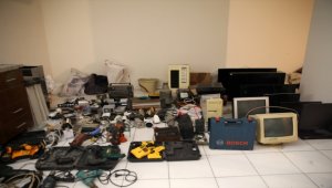 Kayseri'de iki evde 400 bin liralık çalıntı malzeme bulundu