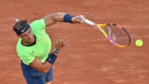 Nadal kortlara aralık ayında dönmeyi planlıyor