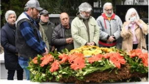 Nejat Uygur'un aramızdan ayrılışının 8'inci yılı!