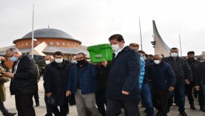 "Sen Sivas'ı seyret yar ben de seni" türküsü öksüz kaldı