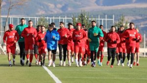 Sivasspor yarın Medipol Başakşehir'e konuk olacak