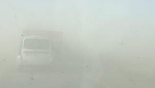 Son dakika... Aksaray - Adana karayolu ile Konya'da kum fırtınası... Araçlar mahsur kaldı, yol kapatıldı