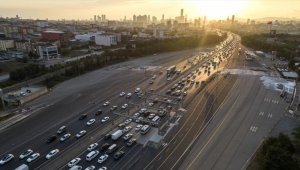 Trafiğe 10 ayda yaklaşık 1 milyon aracın kaydı yapıldı