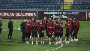 Türkiye'nin FIFA Dünya Kupası play-off'taki rakibi yarın belli oluyor