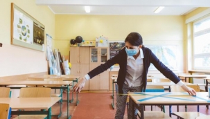 Yarın okullar tatil mi? 10 Kasım Çarşamba okullarda ders var mı?