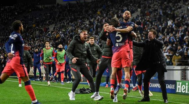4 gol ve 3 kırmızı kartın olduğu çılgın maçta Atletico Madrid turladı