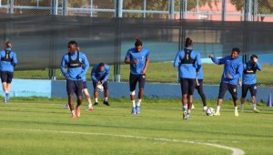 Adana Demirspor yarın Aytemiz Alanyaspor'a konuk olacak