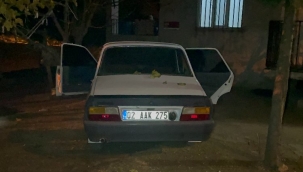 Adıyaman'da otomobil kurşunlandı 