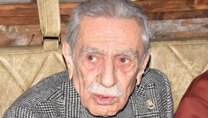 Aydemir Akbaş'ı duygulandıran doğum günü