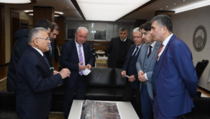 Başkan Büyükkılıç, TCDD Genel Müdürü ile projeleri konuştu