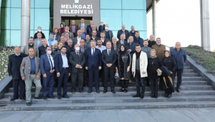 Başkan Palancıoğlu mahalle muhtarlarını dinledi