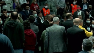 Beşiktaş'ın Genel Kurulu'nda gerginlik