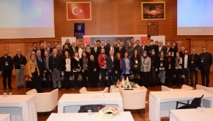 Bursa'da 'Sivil Topluma' rehberlik edildi