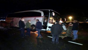 Çankırı'da işçi servis otobüsü ile traktör çarpıştı