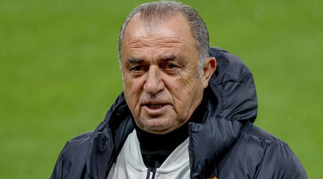 Fatih Terim tribünde, Galatasaray çöküşte