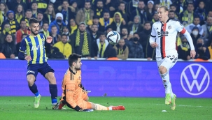 Fenerbahçe-Beşiktaş derbisinde Domagoj Vida'dan hata!