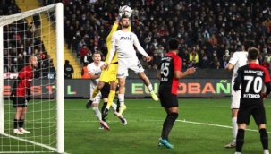 Fenerbahçe Gaziantep deplasmanından eli boş dönüyor 3-2