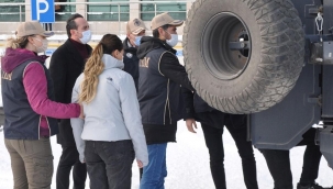 FETÖ'den gözaltına alınan 4 astsubay adliyeye sevk edildi