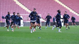 Hatayspor yarın Medipol Başakşehir'i konuk edecek