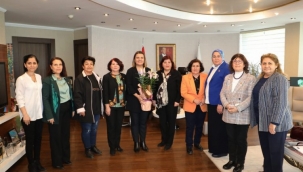 İzmit Kocaeli'nde kadın muhtarlar bir araya geldi 