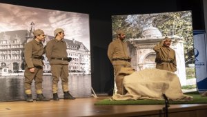 Kahramankazan'da öğrenciler için "Veda" tiyatro oyunu sahnelendi