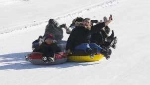 Kartepe Kayak Merkezi'nde hafta sonu yoğunluğu
