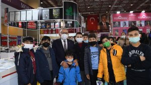 Kayseri Kitap Fuarına 10 günde 815 bin ziyaretçi