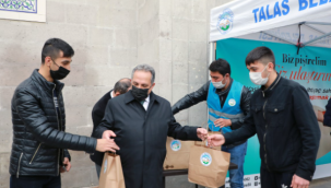 Kayseri Talas'ta Gönüllere giren sosyal belediyecilik!