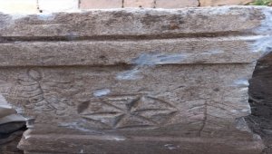 Kayseri'de sunak benzeri mimari eser bulundu