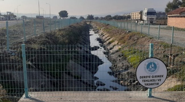 Manisa'da dere yatağı güvenli hale geldi