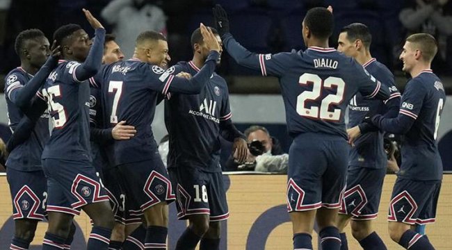 Mbappe ve Messi attı, Paris Saint-Germain turladı