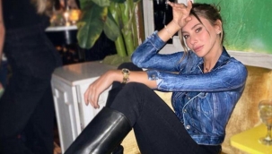 Şeyma Subaşı mini elbisesiyle formda vücudunu sergiledi