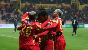 Sivasspor'un 5 maçlık yenilmezlik serisine Kayserispor son verdi 
