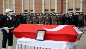 Sivas'ta kalp krizi sonucu vefat eden polis memuru için tören düzenlendi
