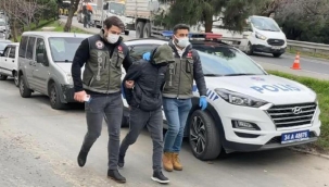 Üzerinden iki telefon çıkınca şüphelendiler! İtiraf etti