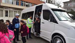 Ankara Büyükşehir'den eğitime katkı: Öğrencilere servis ücreti desteği