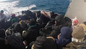 Ayvalık’ta 36 göçmen kurtarıldı