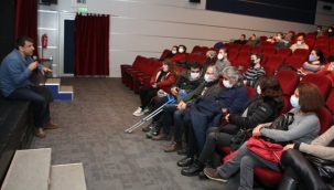 Bursa Nilüfer'de kadınların hak mücadelesini anlatan filme yoğun ilgi