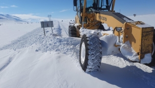  Büyükşehir son bir ayda 2 bin 377 kırsal mahalle yolunu ulaşıma açtı
