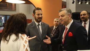 Cumhuriyet tarihinin en büyük fuarında MHP rüzgarı