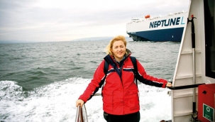 Dalgalı denizlerin kılavuzu