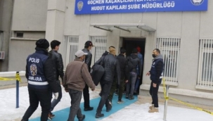 Düzensiz göçe denetim... 2 bin 28 göçmen yakalandı