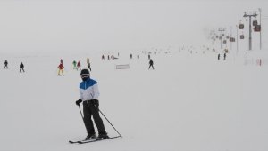 Erciyes'e yarıyıl tatilinde yarım milyona yakın ziyaretçi bekleniyor