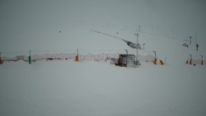 Erciyes'te kayak keyfine tipi engeli 