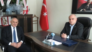 Esat Öztürk'ten esnafa 'fiyat istikrarı' çağrısı