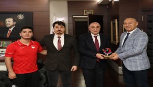 Halter Federasyonu Başkanı Ünlü, Keçiören Belediye Başkanı Altınok'u ziyaret etti