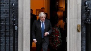 İngiltere'de 'Başbakanlıkta yeni parti' iddiaları Johnson üzerindeki baskıyı artırdı