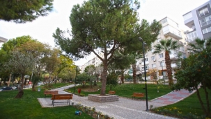 İzmir Karabağlar'da parklar yenileniyor 