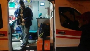 Kardan kapanan köy yolu açılıp, hastaya ulaşıldı