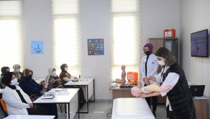Kaymek'in 0-8 Yaş Bebek ve Çocuk İlk Yardım Kursu Başladı